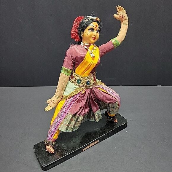 Indian Dancing Doll Statue Handmade Bharat Nityam India Vintage